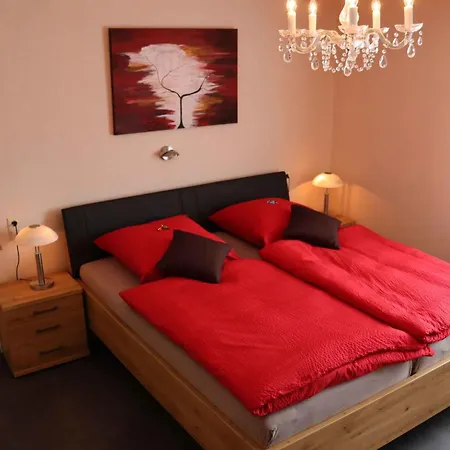 Voege Apartment *